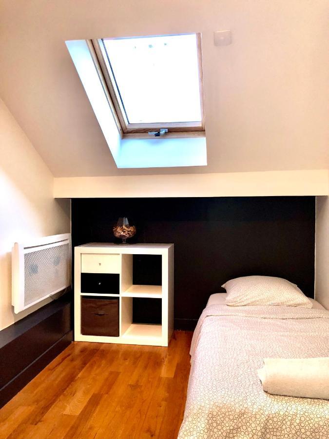 Champs Elysees Apartment 1 Париж Екстериор снимка